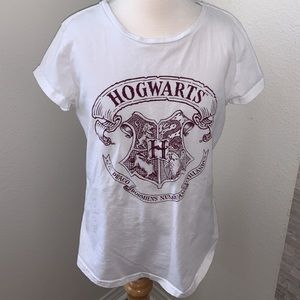 H&M Hogwarts Shirt